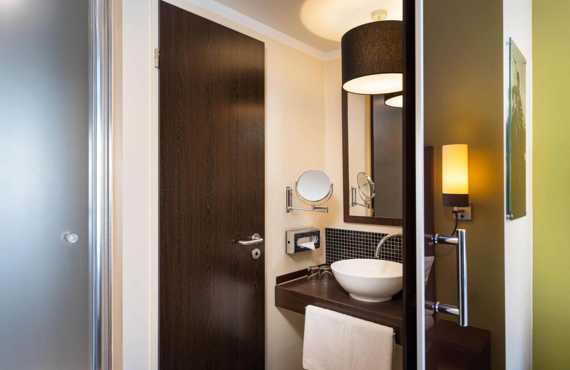 Leonardo Hotel 3*